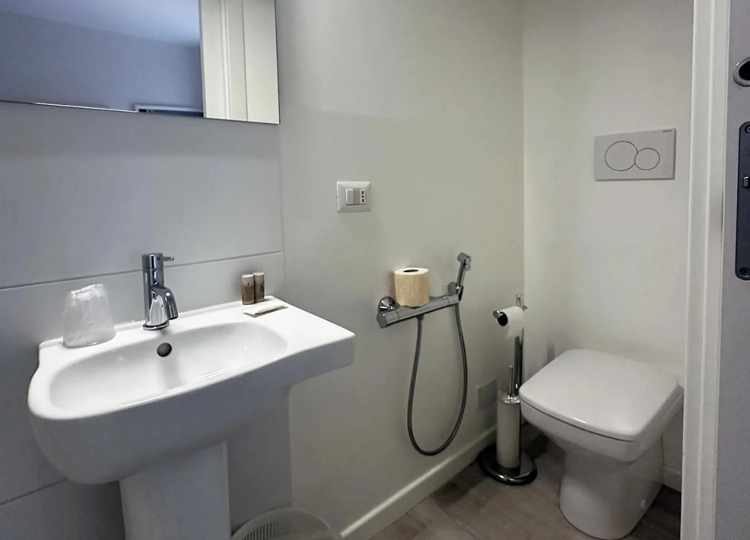 ** Отель Albergo Del Pozzo Модена Италия