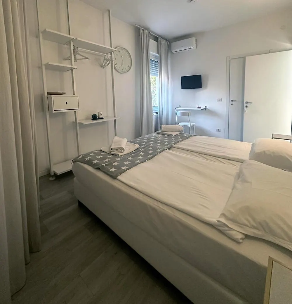 Отель Albergo Del Pozzo Модена