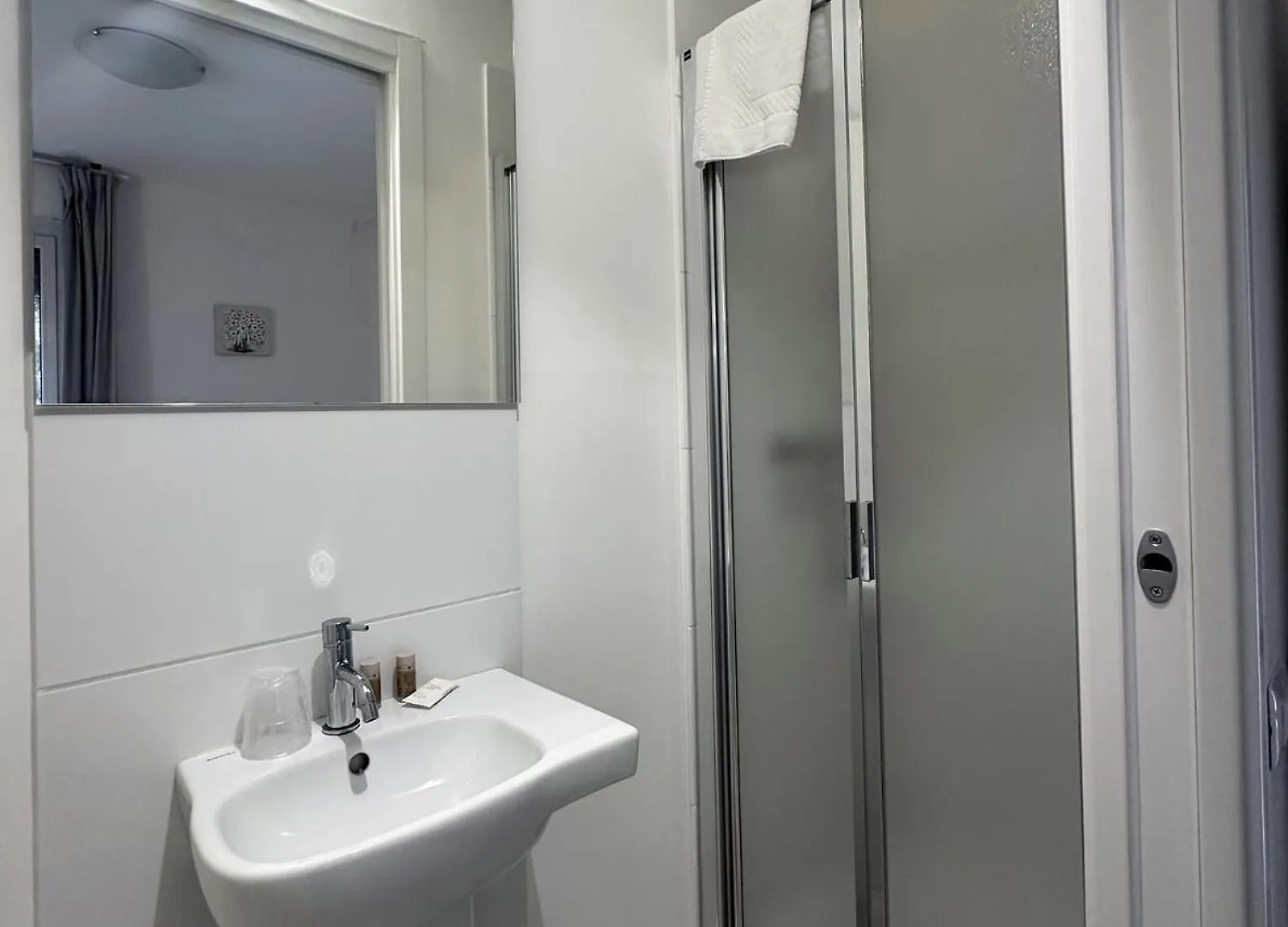 Albergo Del Pozzo Модена 2*,  Италия